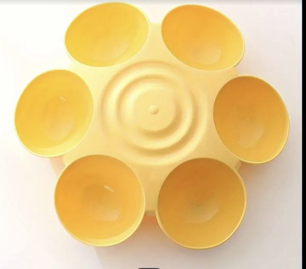 🌼  BloomFeast™ 6-Petal Puppy Feeding Bowl - Image 2
